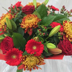 Boeket Warm Guur €19,99 Scheerhoorn Bloemen Leek
